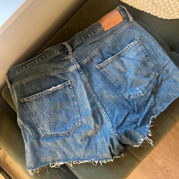 Citizens of Humanity Marlow Shorts - Picture 4 of 4